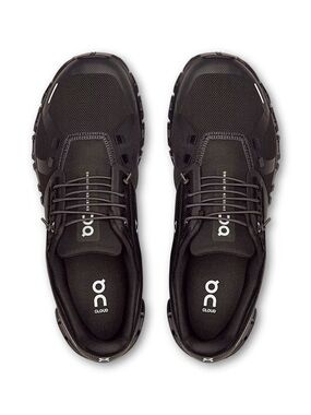 On Running Cloud 6 Waterproof Men's Black Running Shoes - size 10 M